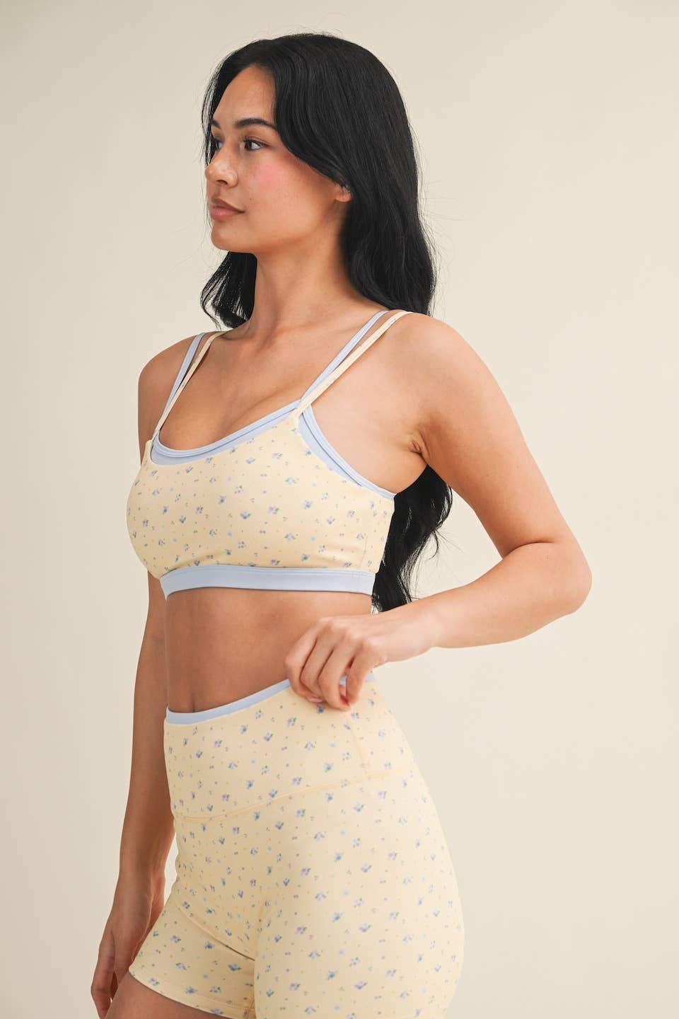 Ditsy Print Double Layered Sports Bra: Lemon Ditsy / M