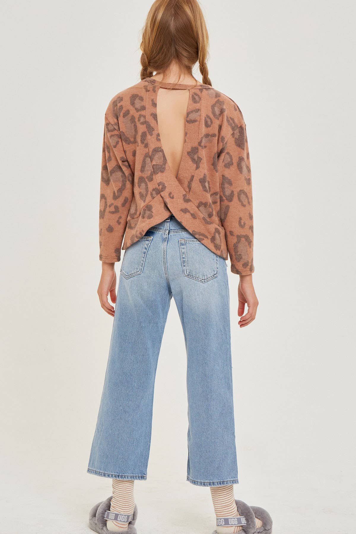 Leopard Twist Open Back Knit Sweater: Blush / XL
