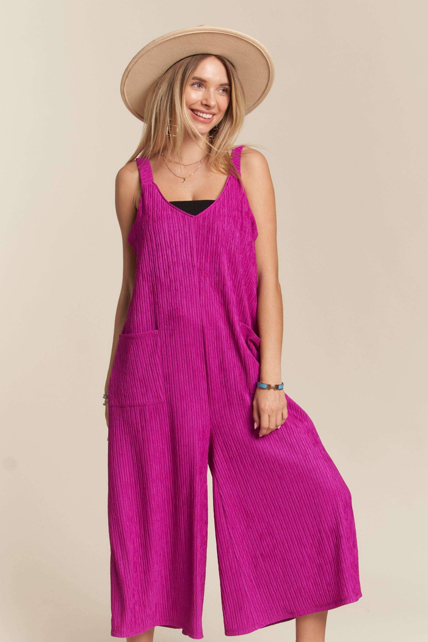 RP4087PL - WIDE LEG CRINKLE JUMPSUIT: M / BLACK